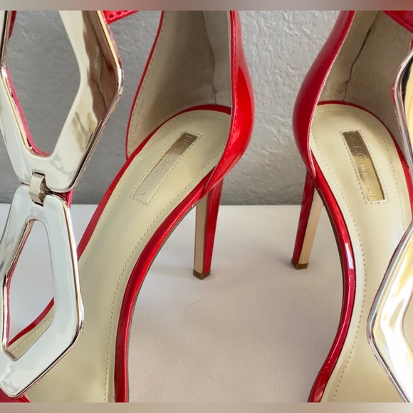 Like New BCBGeneration Red Patent “Cayce” Zip Back Heels - Size 10 - Picture 8 of 13